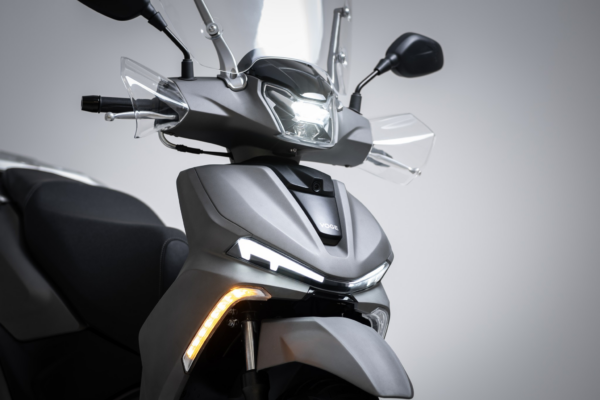 VOGE SR16 125 - Imagen 3